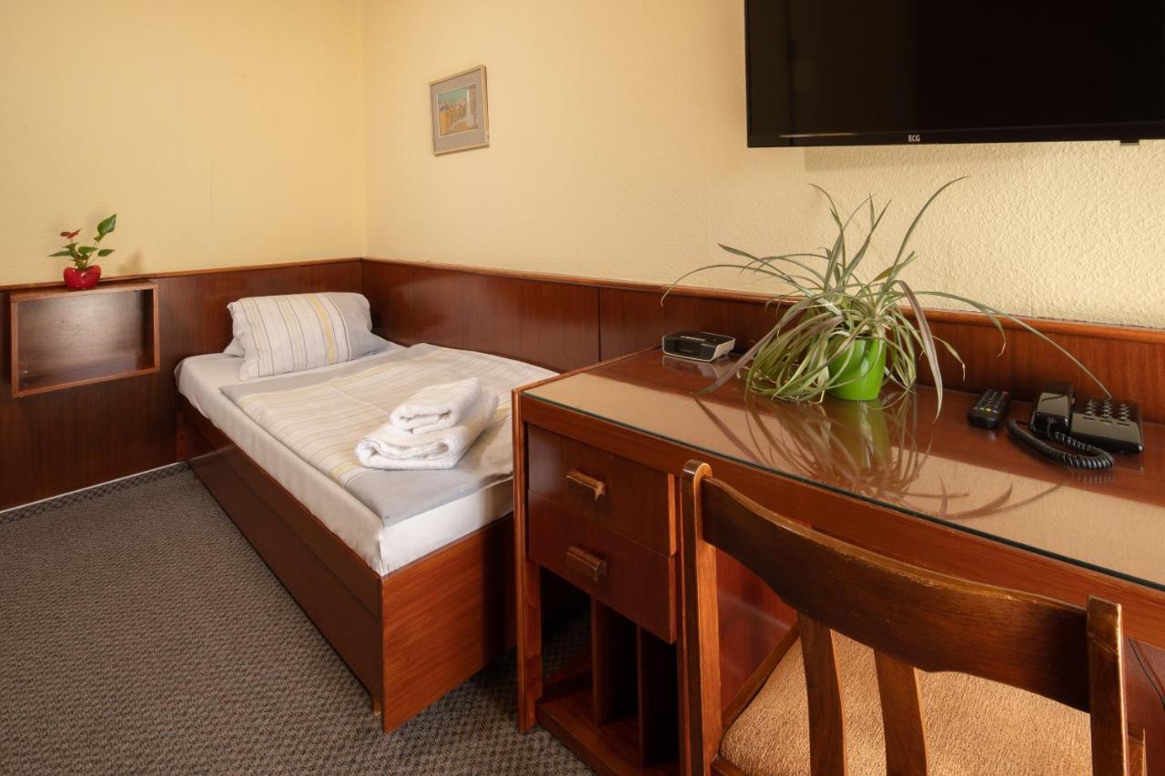 Hotel Lázeňská dependance Réva Janské Lázně Exteriér fotografie